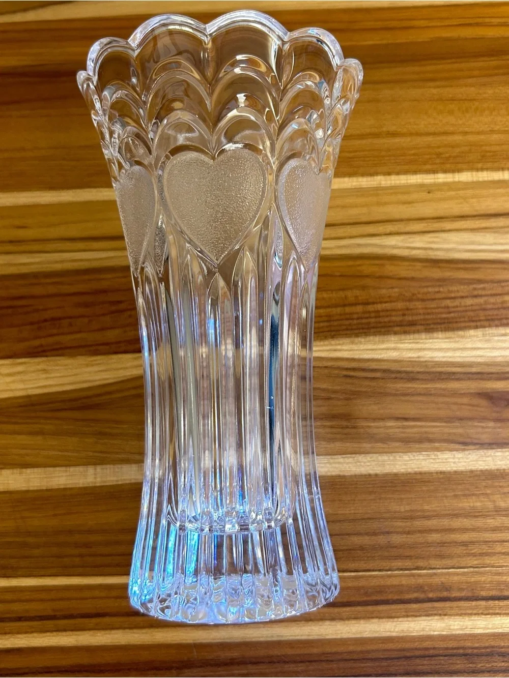 Vintage FTD Lead Crystal Heart Vase - Picture 2 of 11